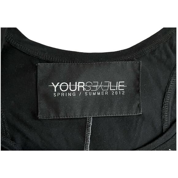 Your Eyes Lie Black Tank Crop Top, White Heart Graphic Tee - Picture 3 of 7